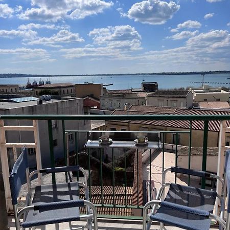 Marconi Sea View Apartments Syrakuzy Zewnętrze zdjęcie