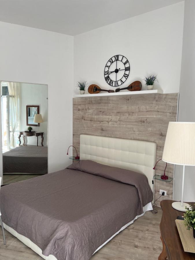 Marconi Sea View Apartments Syrakuzy Zewnętrze zdjęcie